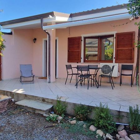 Casa Vacanza Mamaioa SantʼAnna Arresi Exteriér fotografie