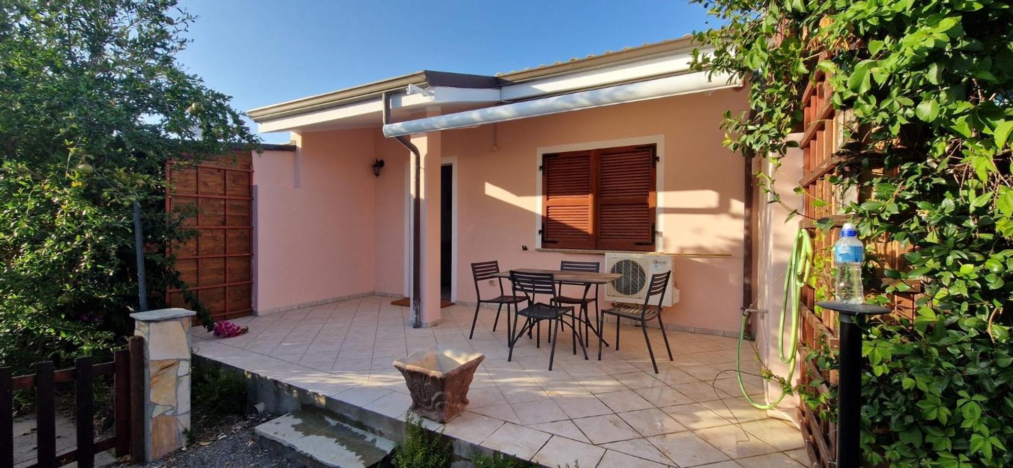 Casa Vacanza Mamaioa SantʼAnna Arresi Exteriér fotografie