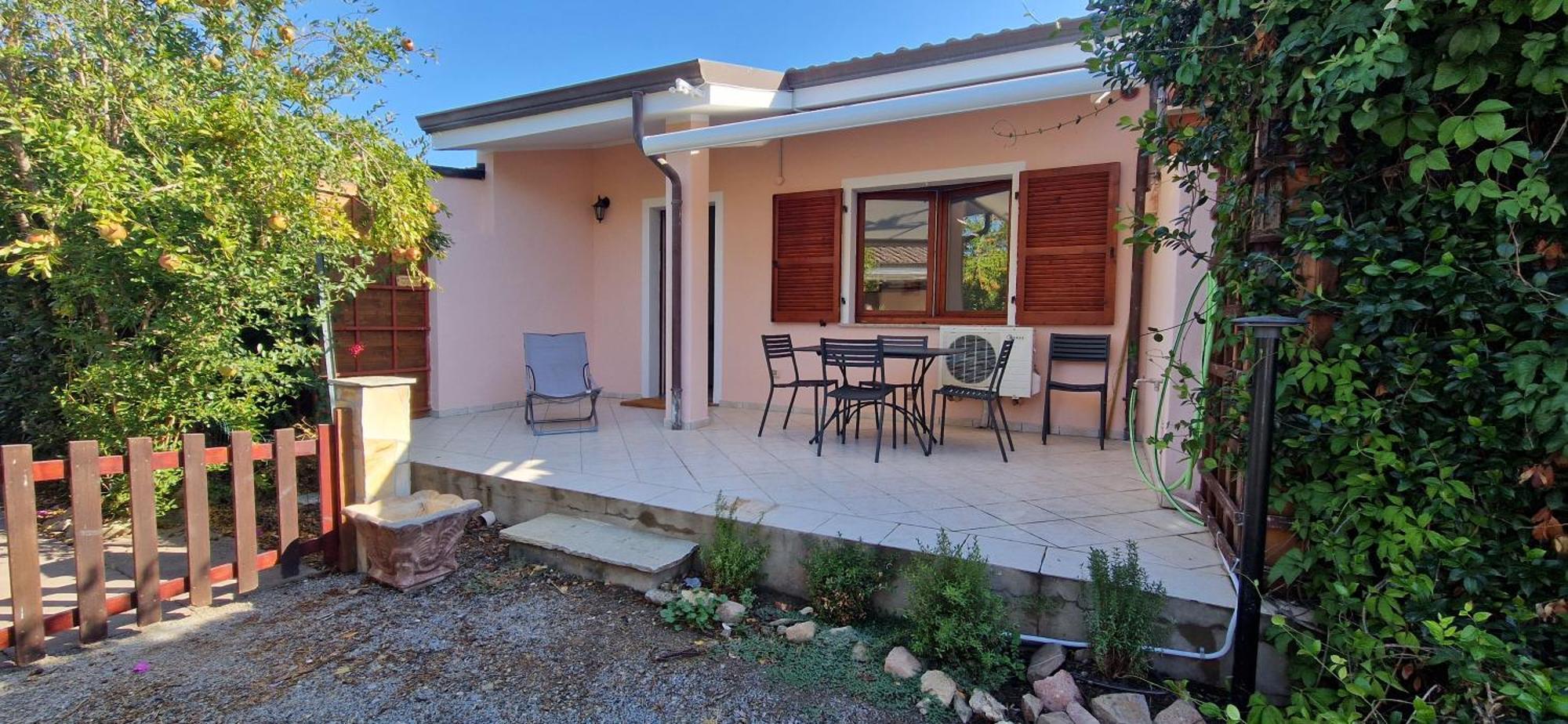 Casa Vacanza Mamaioa SantʼAnna Arresi Exteriér fotografie
